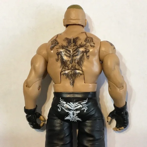Brock Lesnar WWE Elite 2011 Mattel Action Figure. Loose Head/Elbow/Leg/Knees.